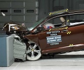 2010 Toyota Venza IIHS Frontal Impact Crash Test Picture